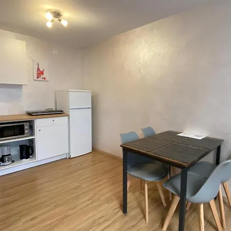 아파트 Marianna Weimer 러스트